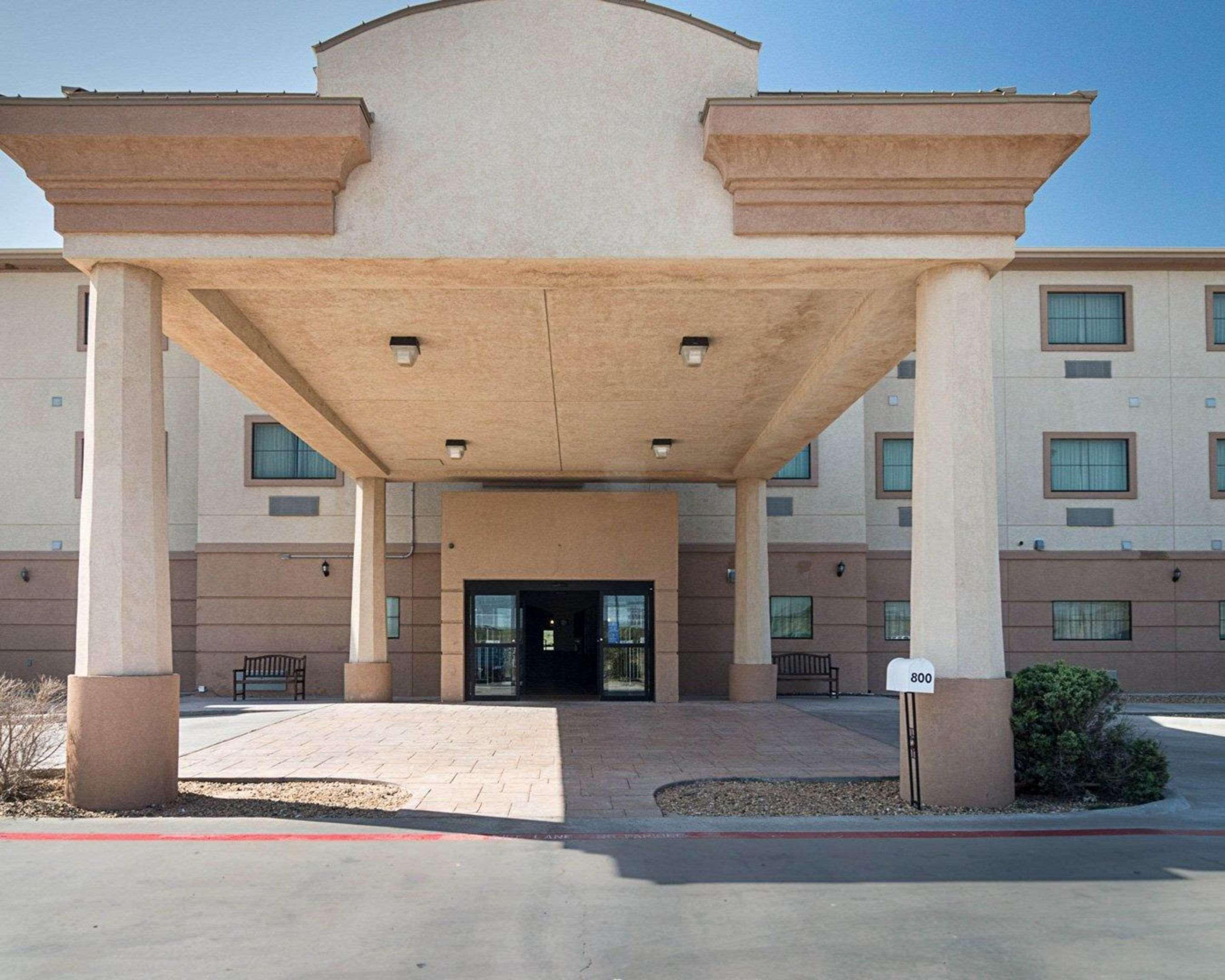 Comfort Inn I-20 Midland Stanton Esterno foto