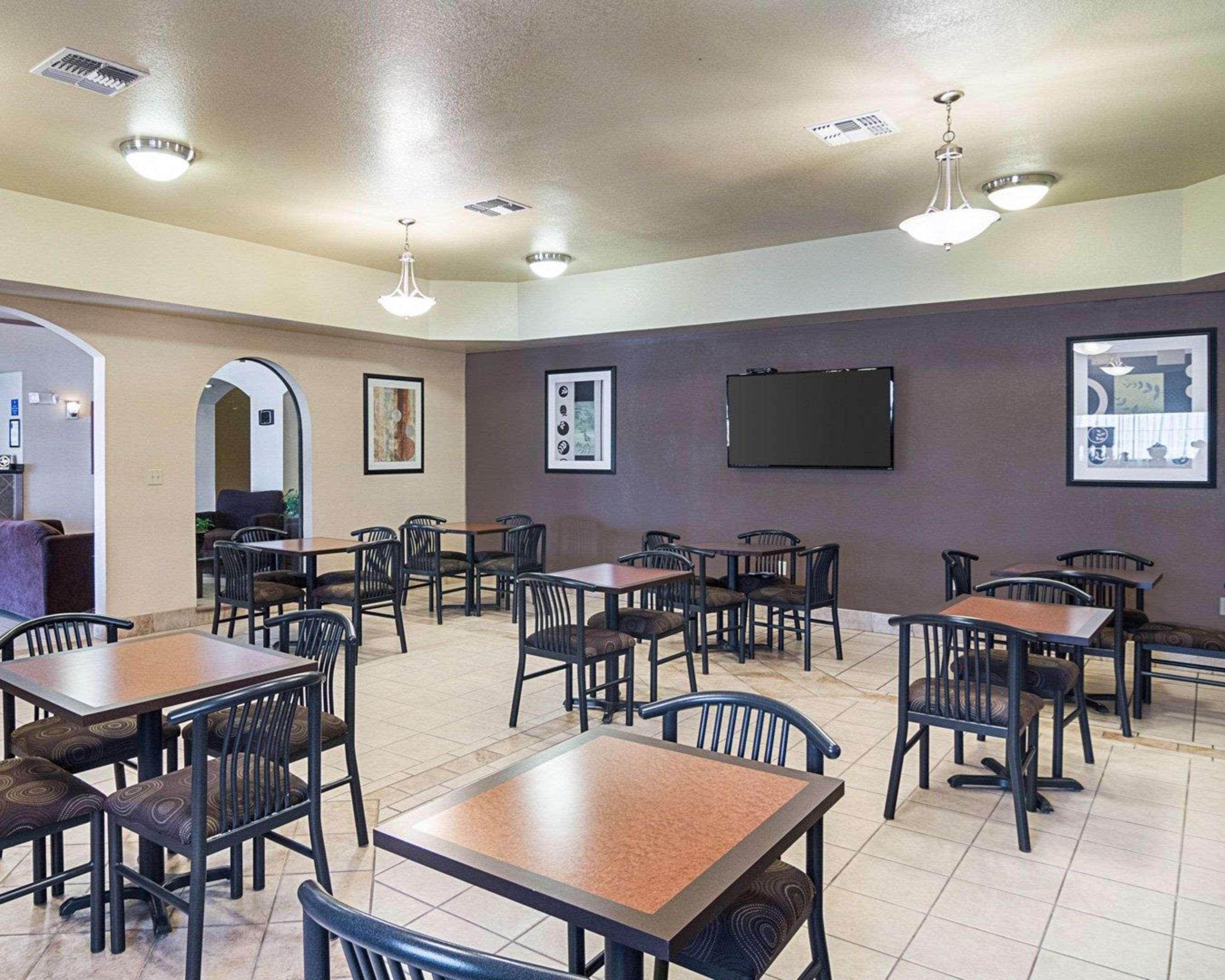 Comfort Inn I-20 Midland Stanton Esterno foto
