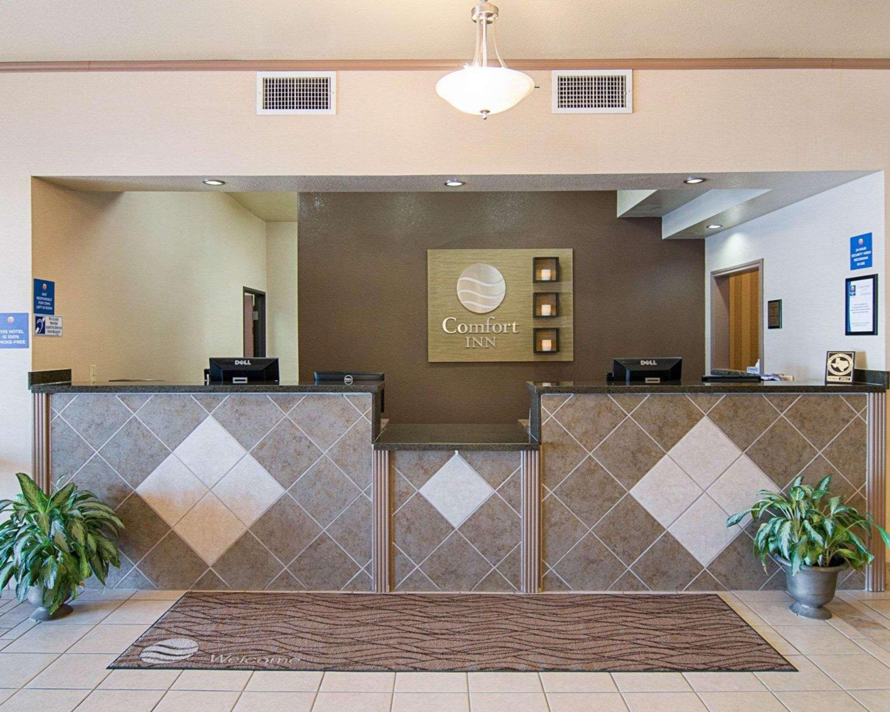 Comfort Inn I-20 Midland Stanton Esterno foto