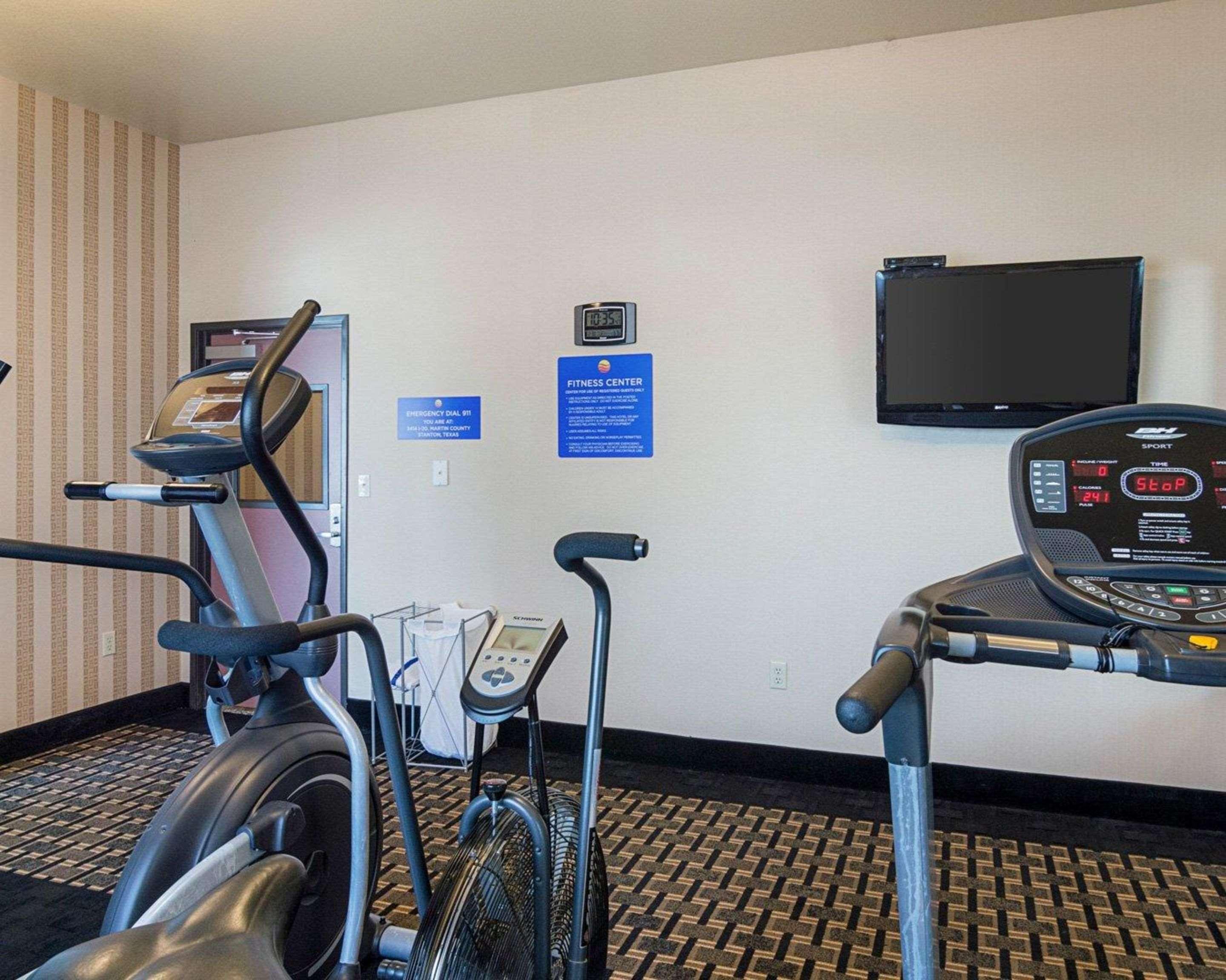 Comfort Inn I-20 Midland Stanton Esterno foto